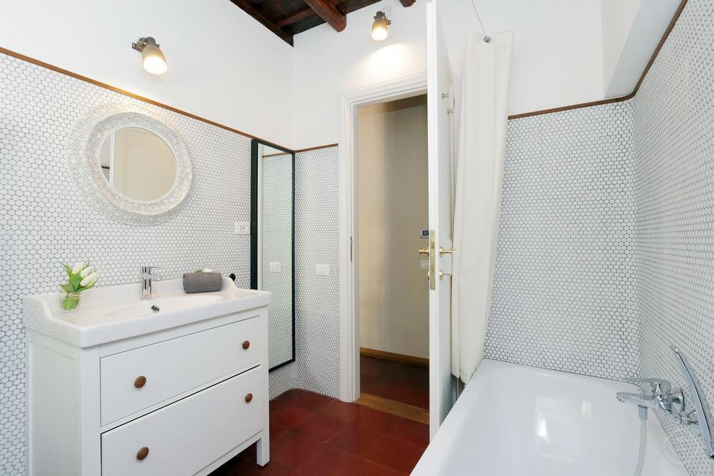Trastevere Design Apartment Rome Room photo